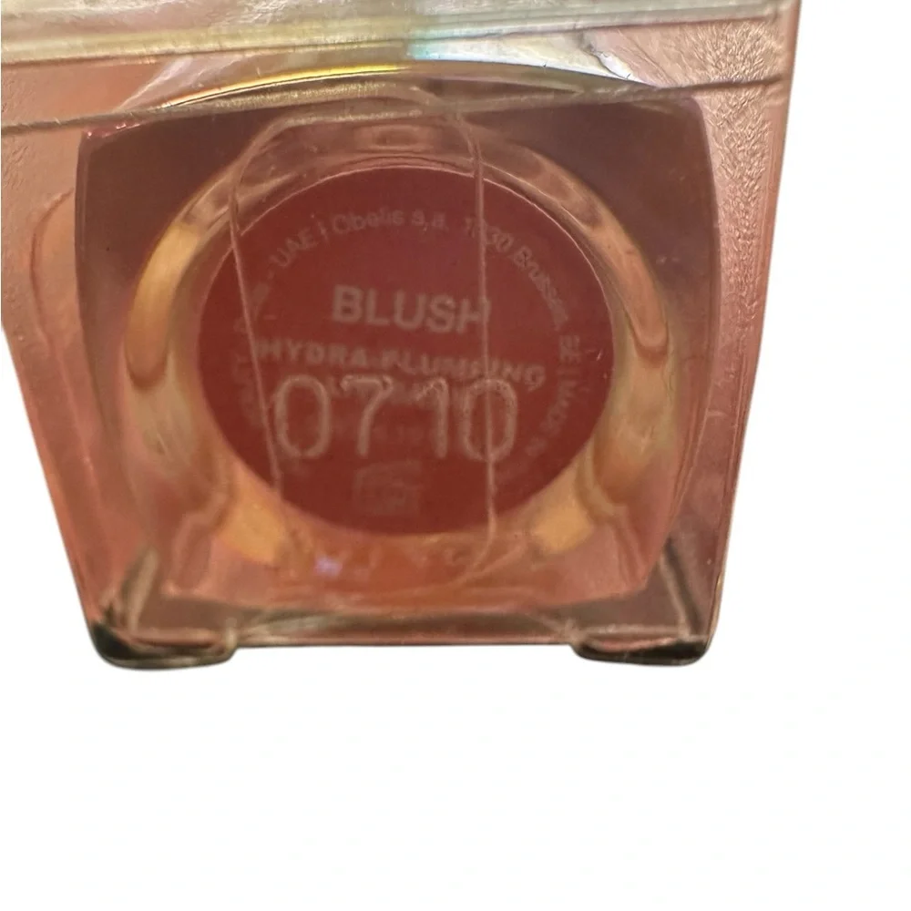 Huda Beauty Silk Balm Hydra-Plumping Lip Balm in Blush 3ml New in Box